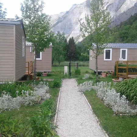 5 étoiles - Piscine - Eecefh Chalet