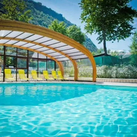 Chalet 5 étoiles - Piscine - Eecefh *
